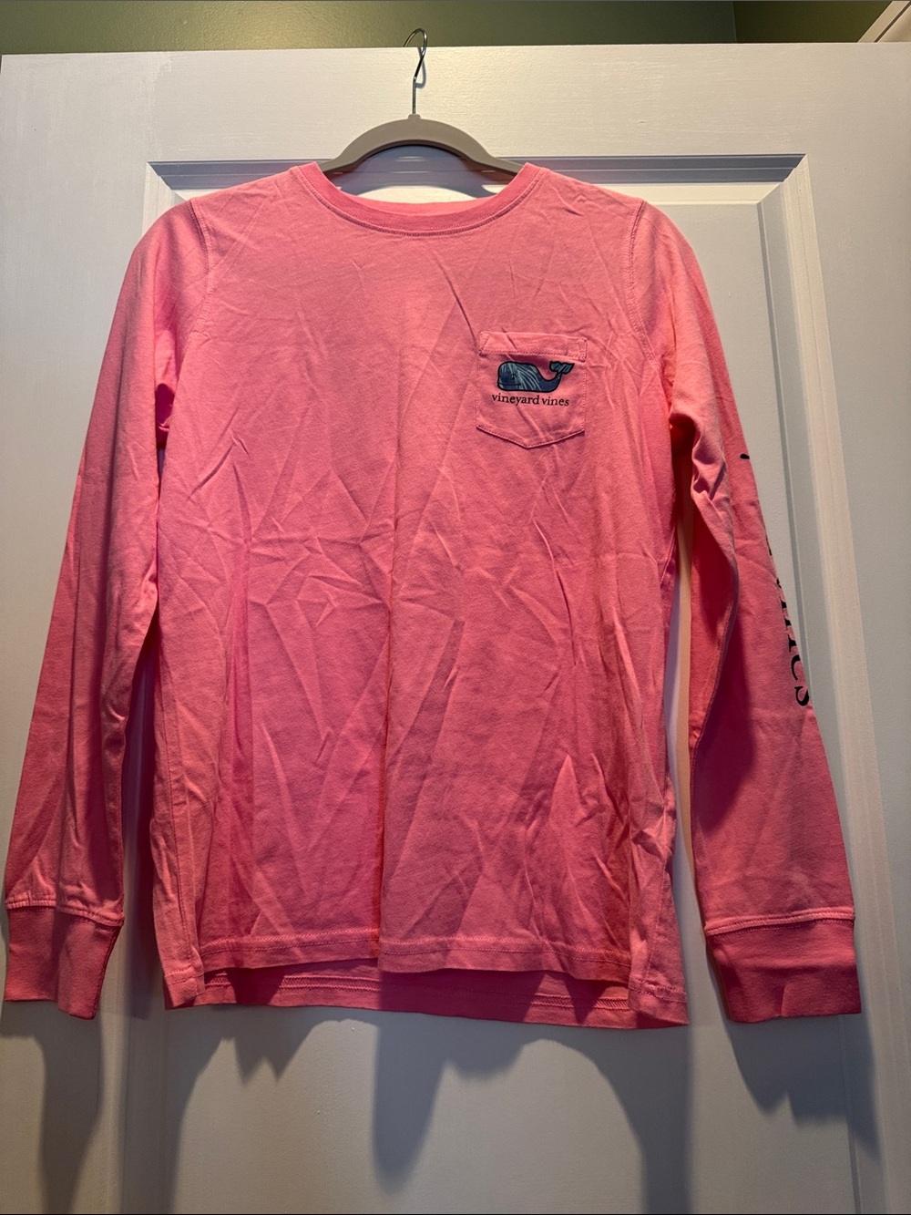 Vineyard Vines Long-Sleeve Pocket Tee in Coral Pink